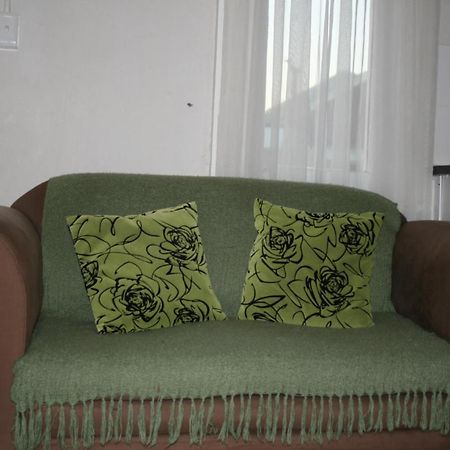 Appartement Glen Lilly Self Catering à Parow Extérieur photo