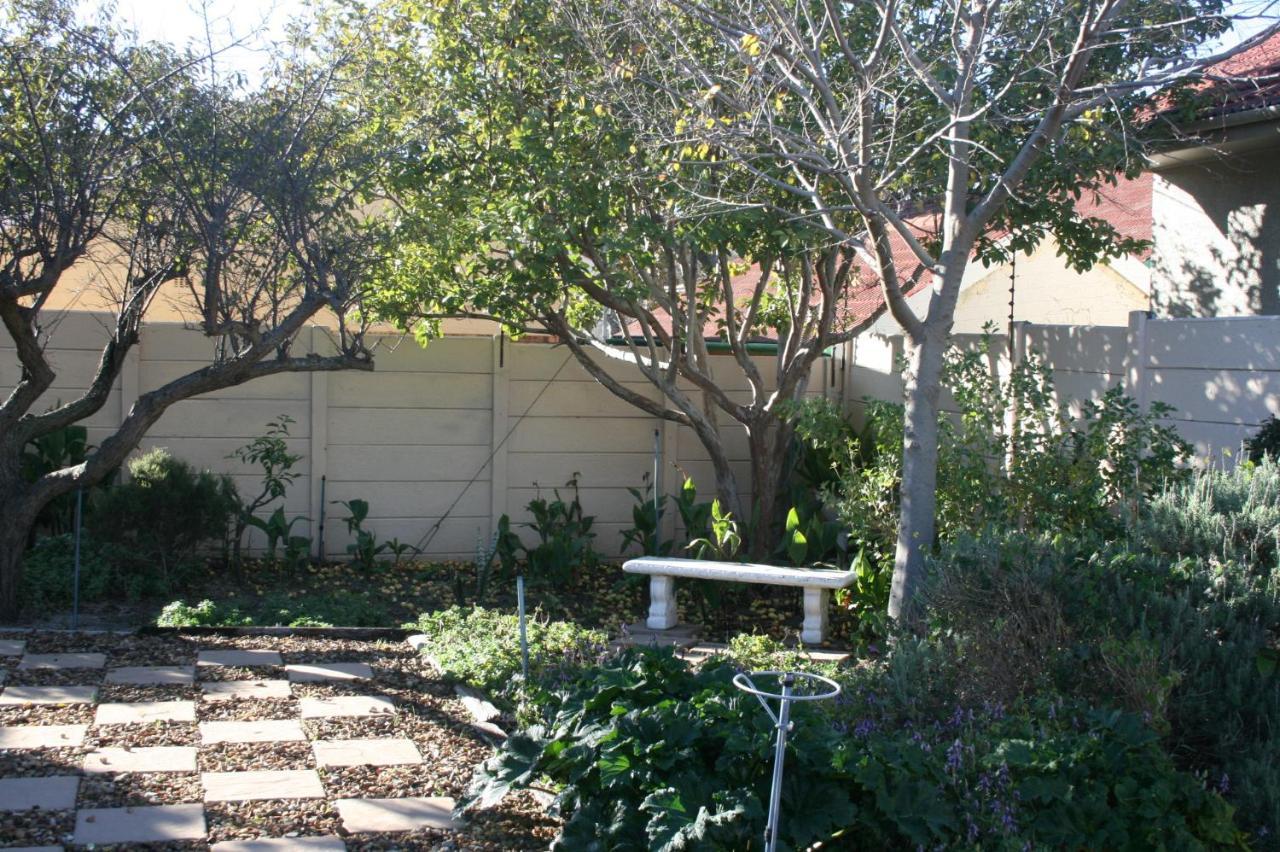Appartement Glen Lilly Self Catering à Parow Extérieur photo